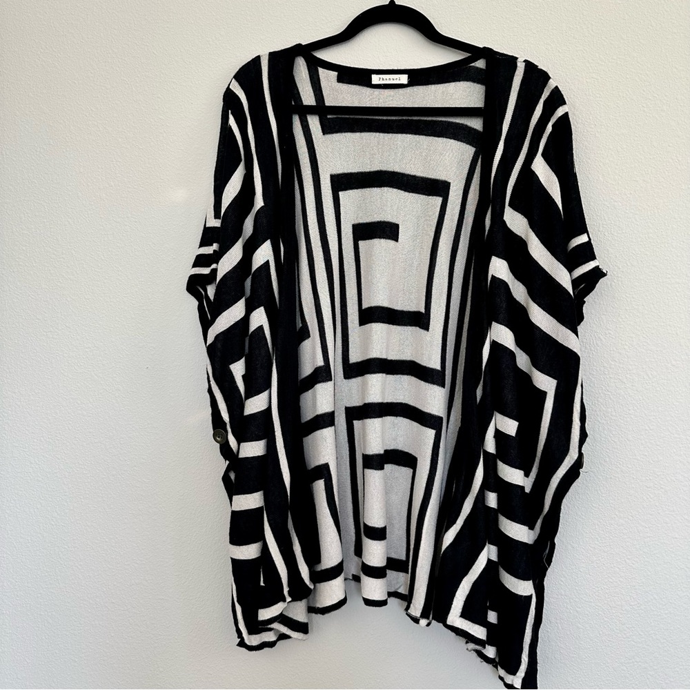 ANGL Jacket w/ Button Closure Sleeves - Picture 2 of 6